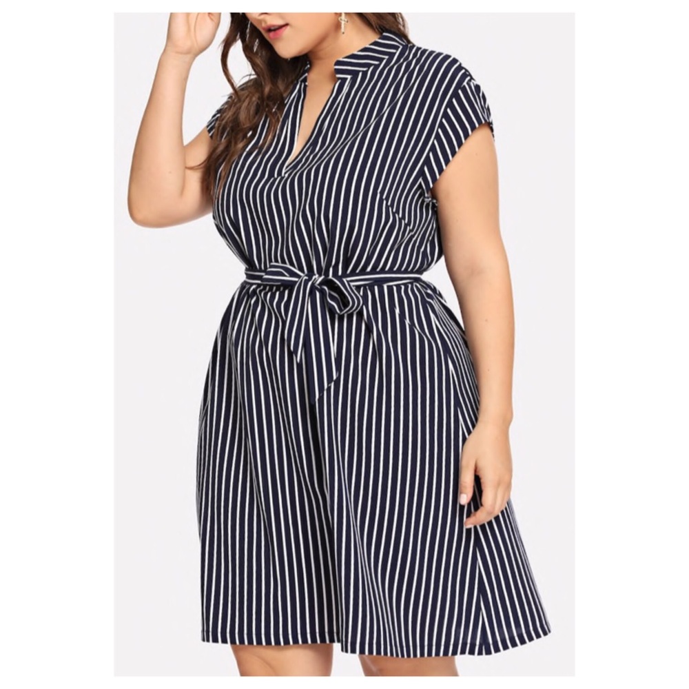 ➕V-neck Striped Shirt Dress - Picture 2 of 5